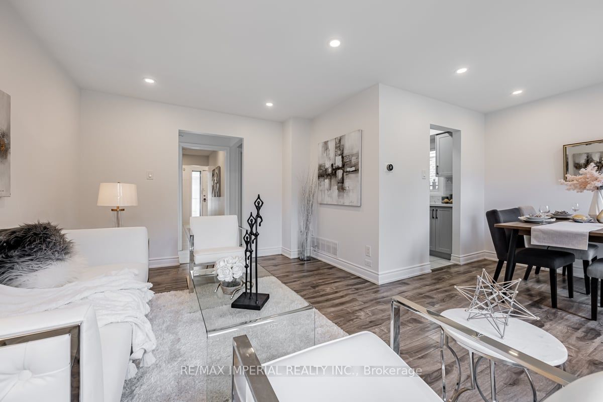 89 Barnwell Dr