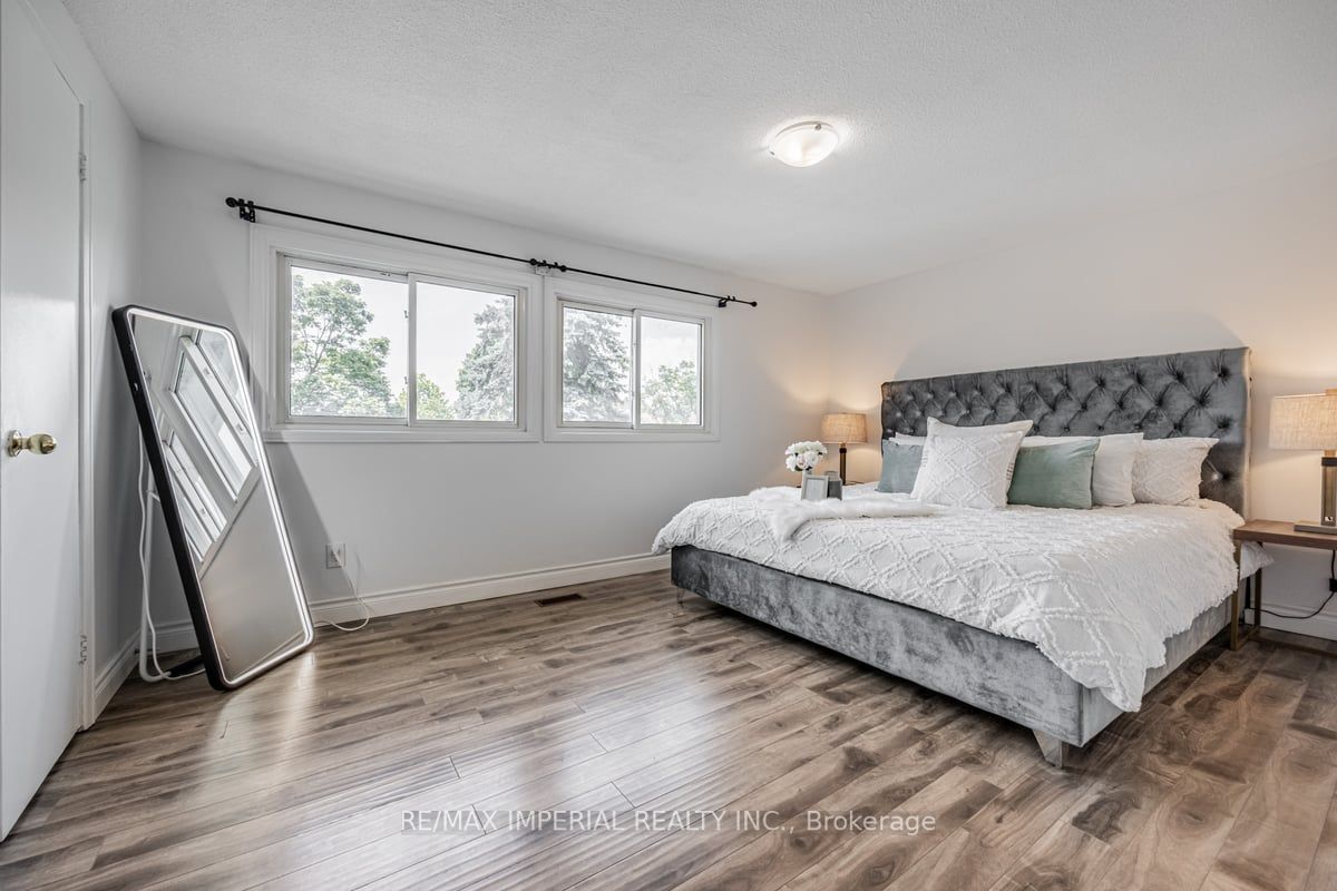 89 Barnwell Dr
