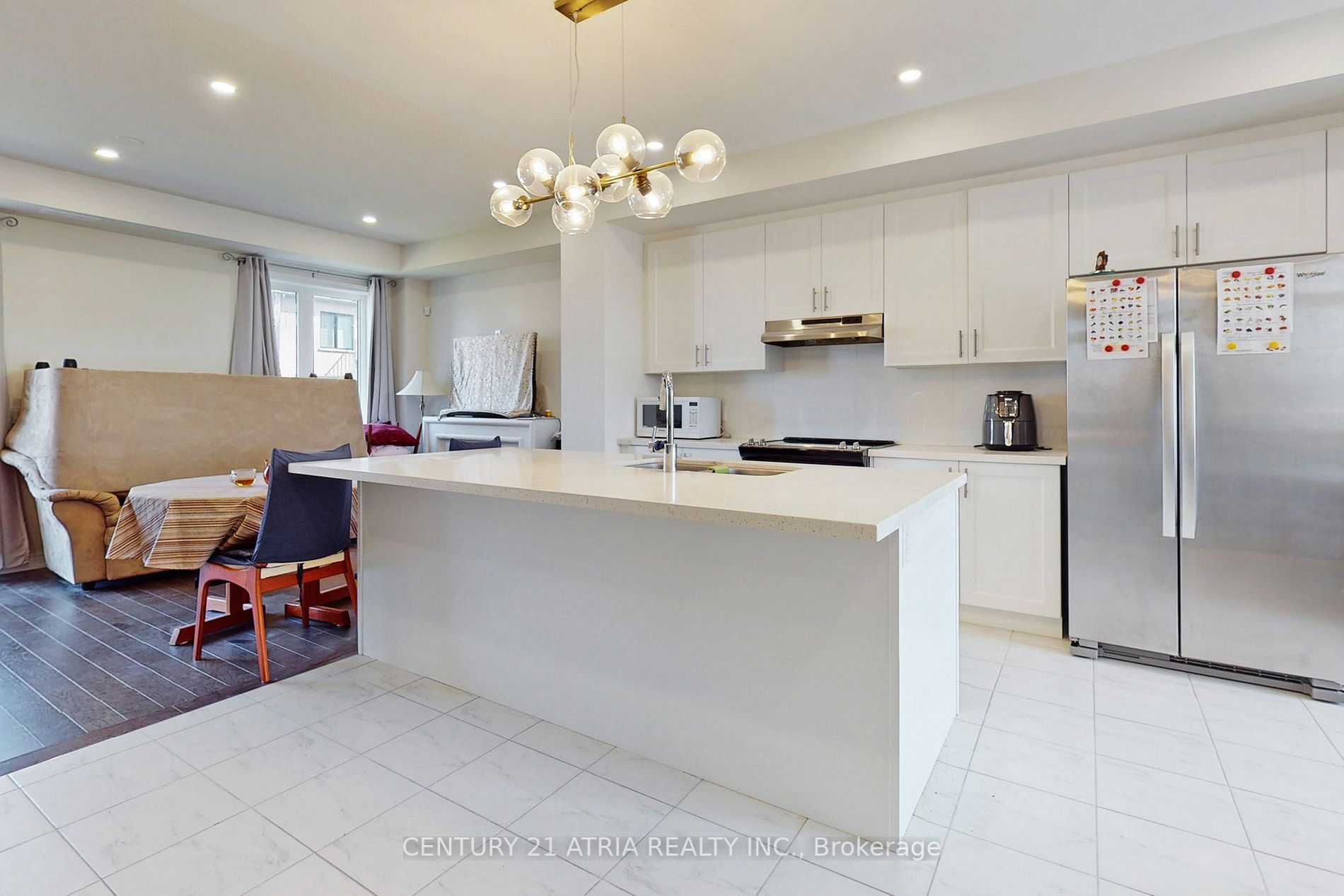 54 Elkington Cres