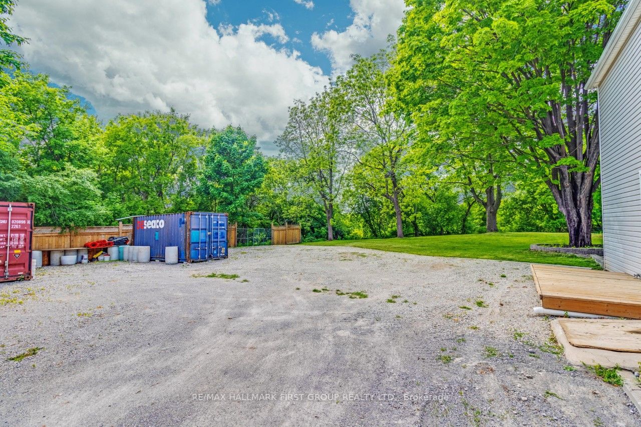 26 Whiting Avenue, #Main