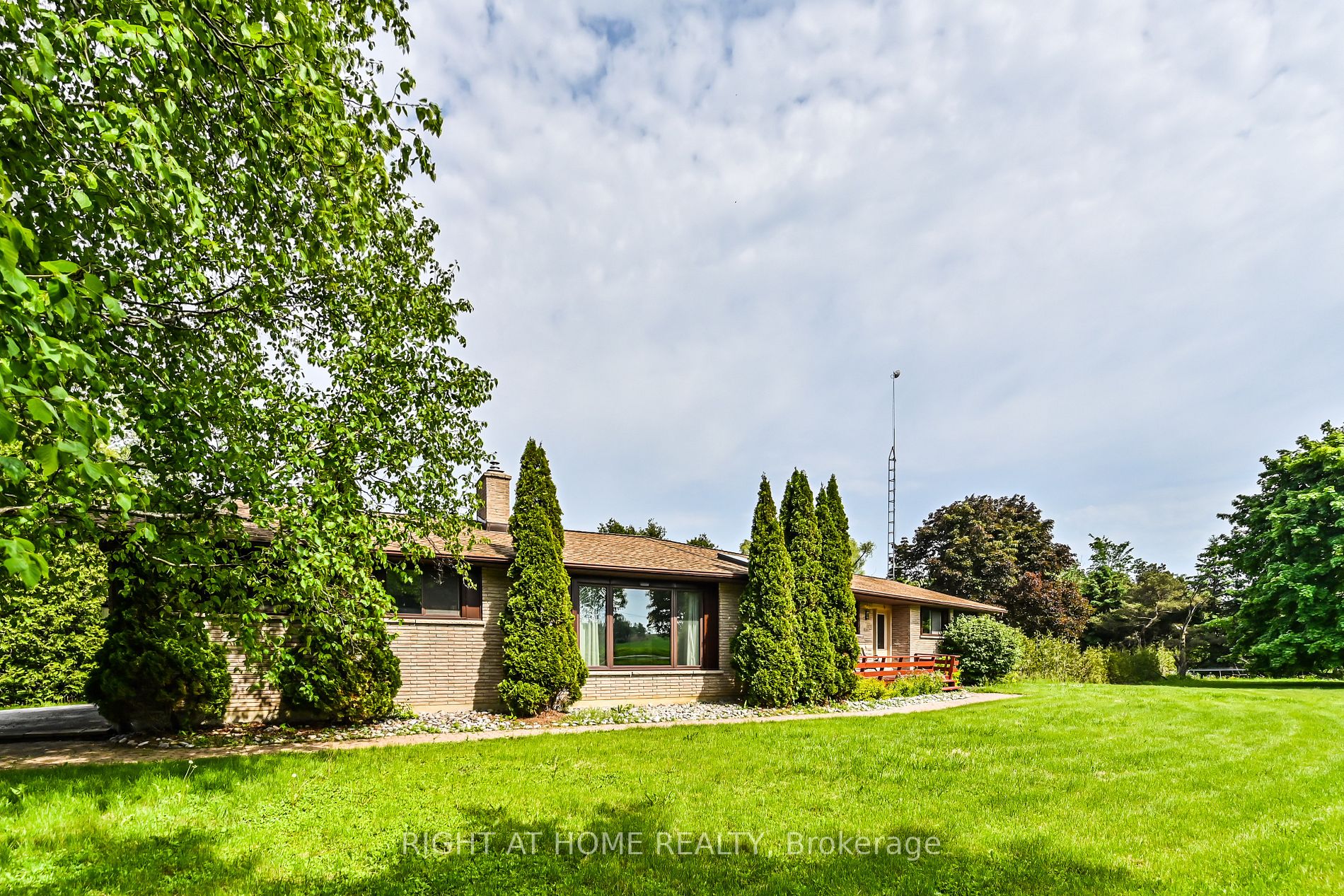 19595 Highway 12