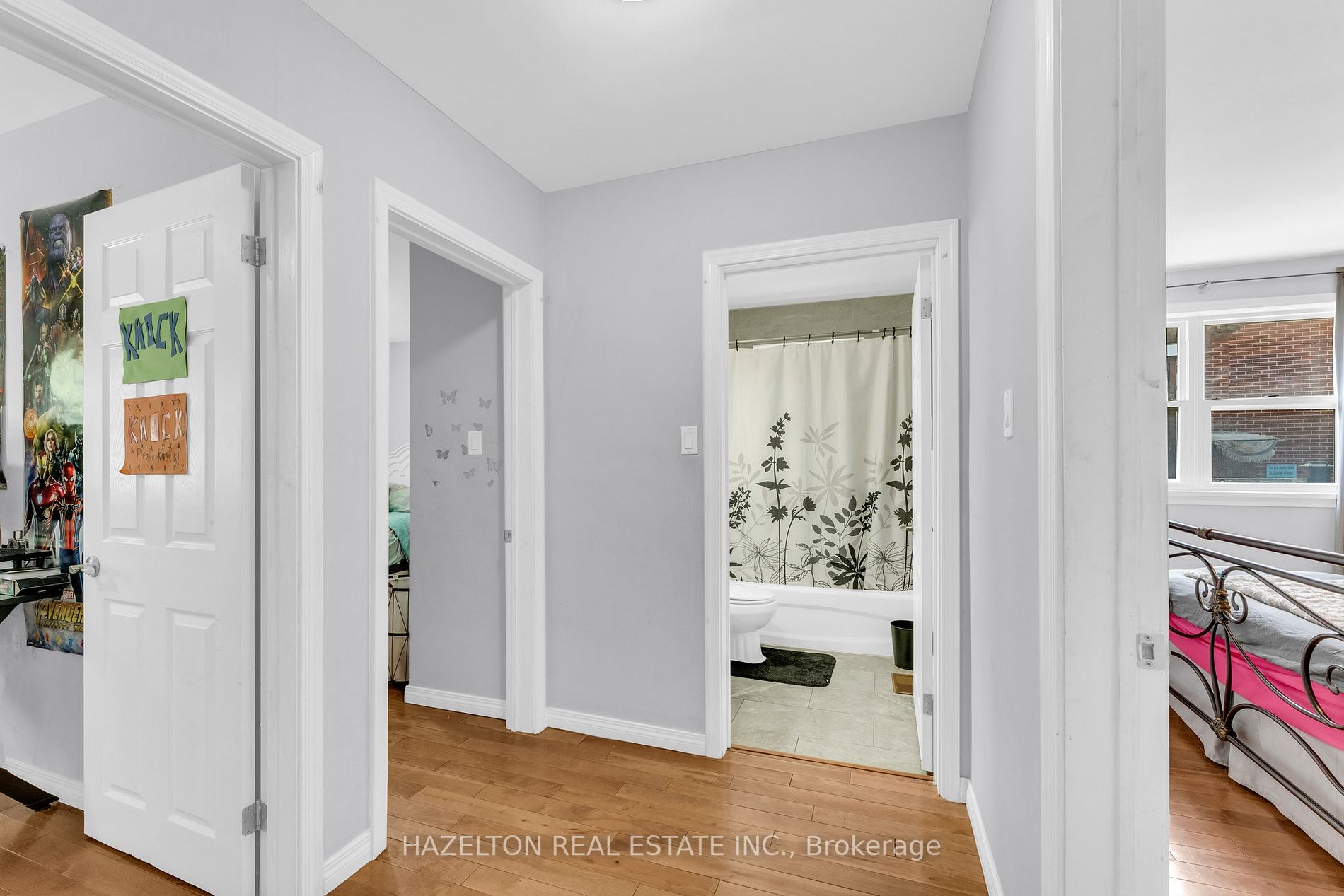 572 Montcalm Ave