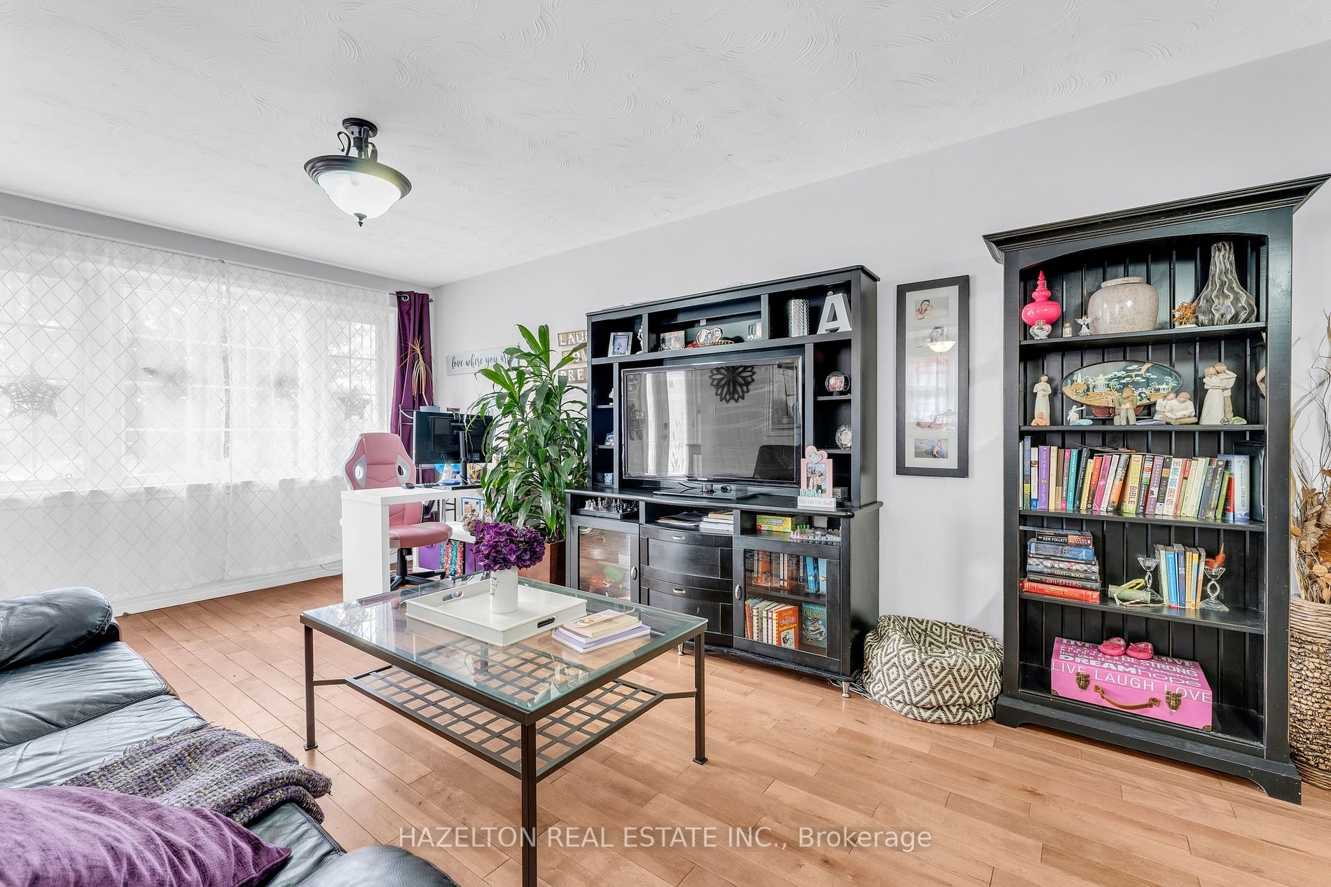 572 Montcalm Ave