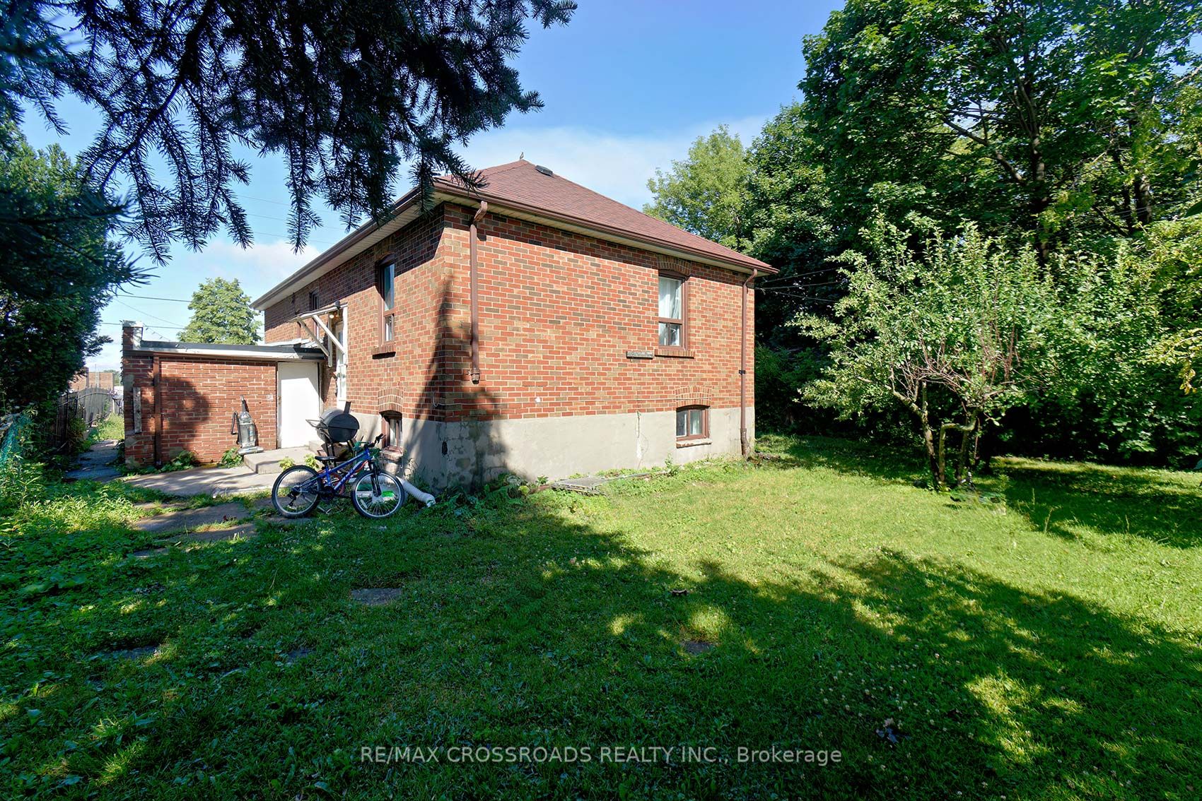 777 Birchmount Rd