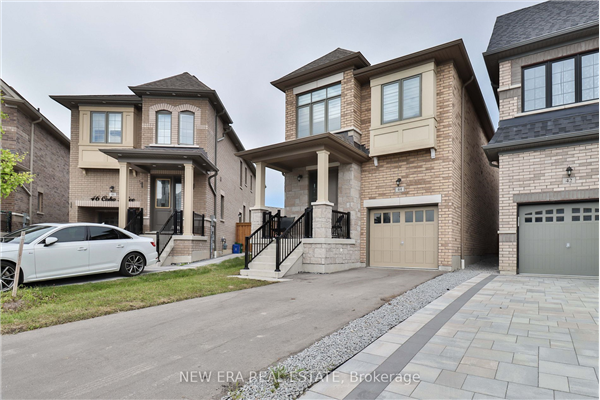 44 Coho Dr, Whitby