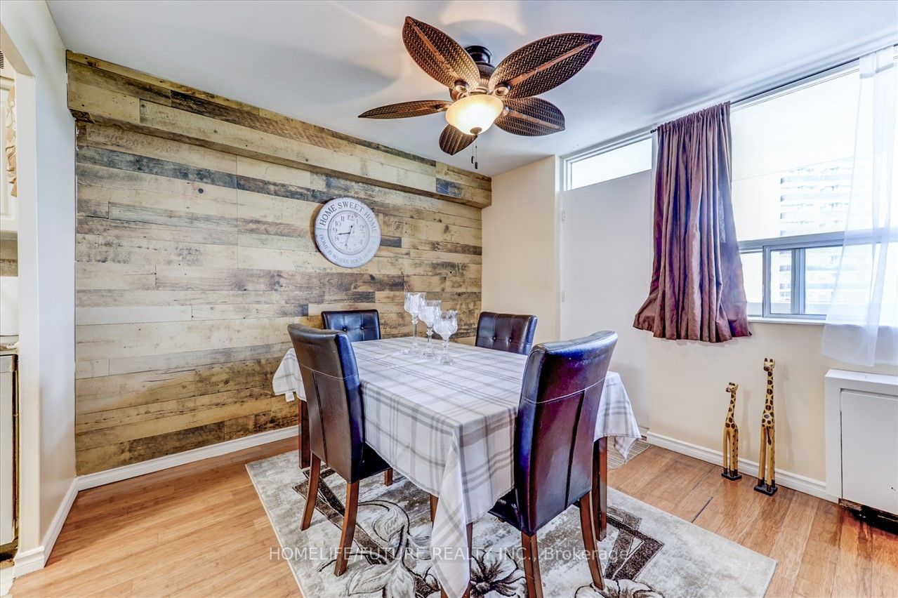 3420 Eglinton Ave E, #608