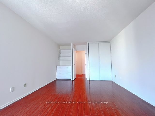 25 Bamburgh Circ, #1836