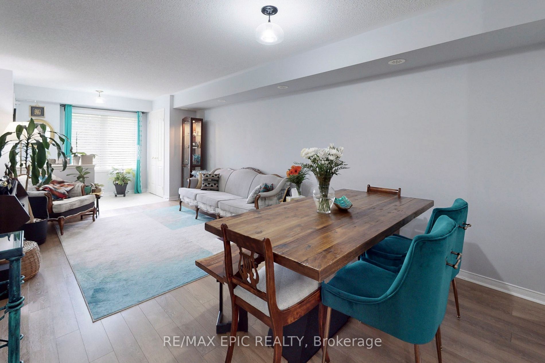 6063 Kingston Road, #10