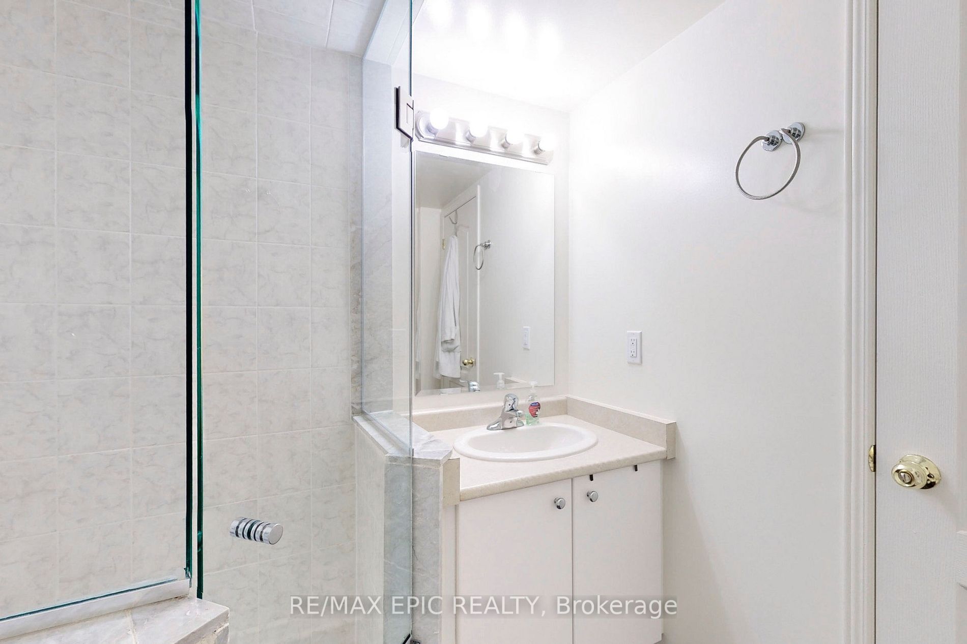 6063 Kingston Road, #10