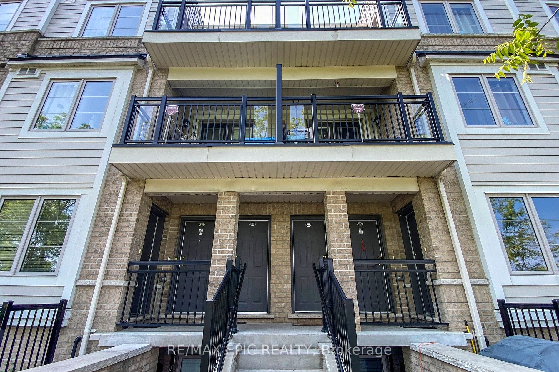 6063 Kingston Road, #10
