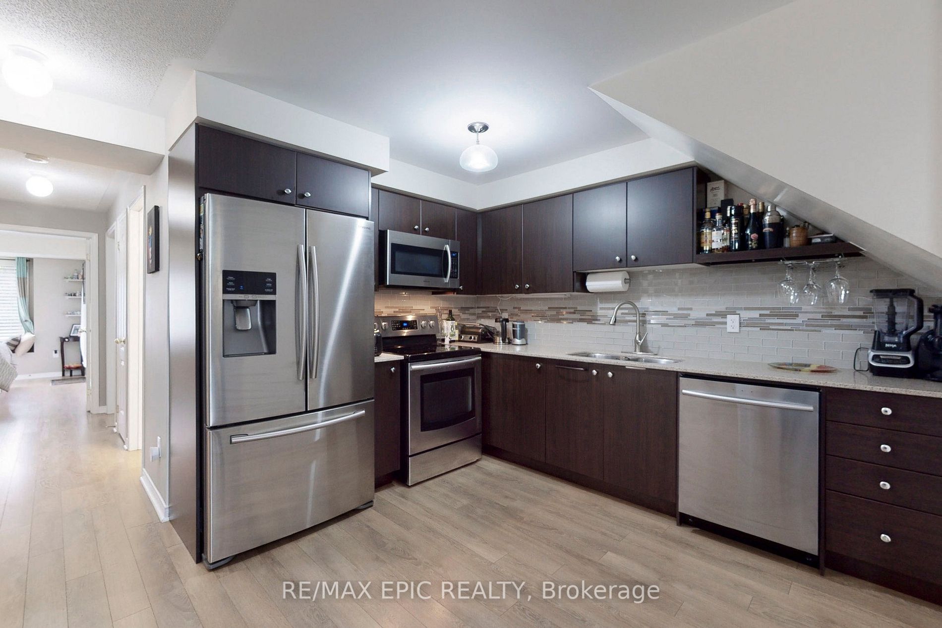 6063 Kingston Road, #10