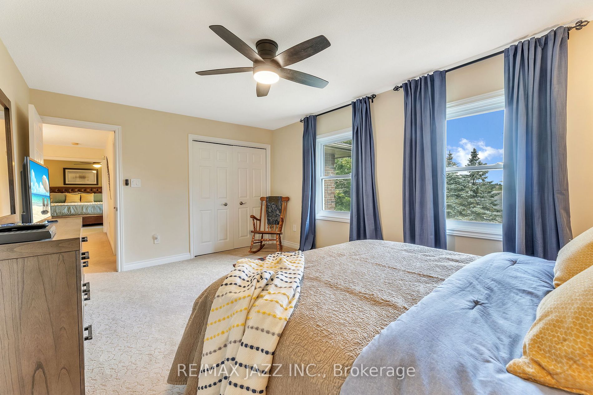 572 Fralicks Beach Rd