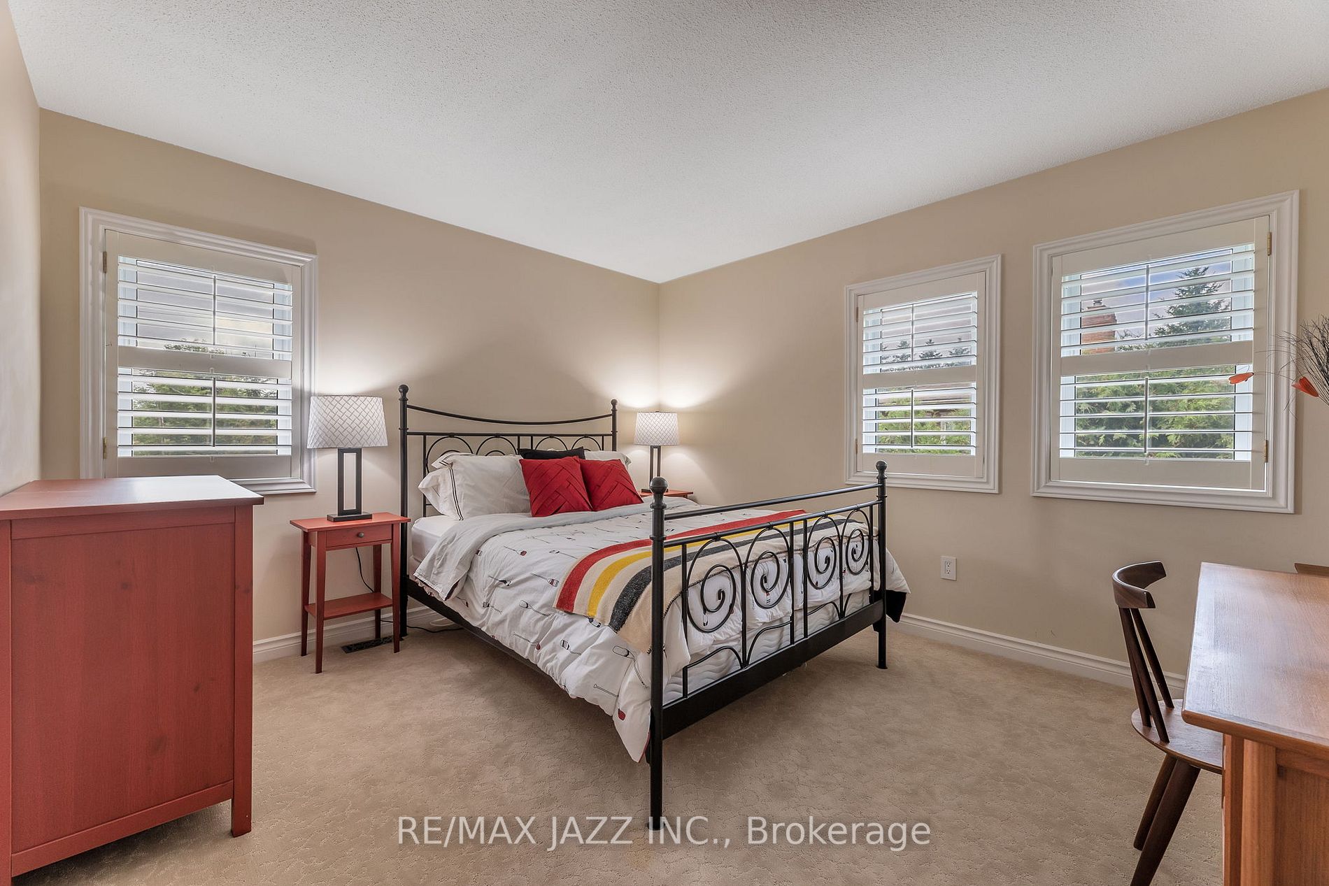 572 Fralicks Beach Rd