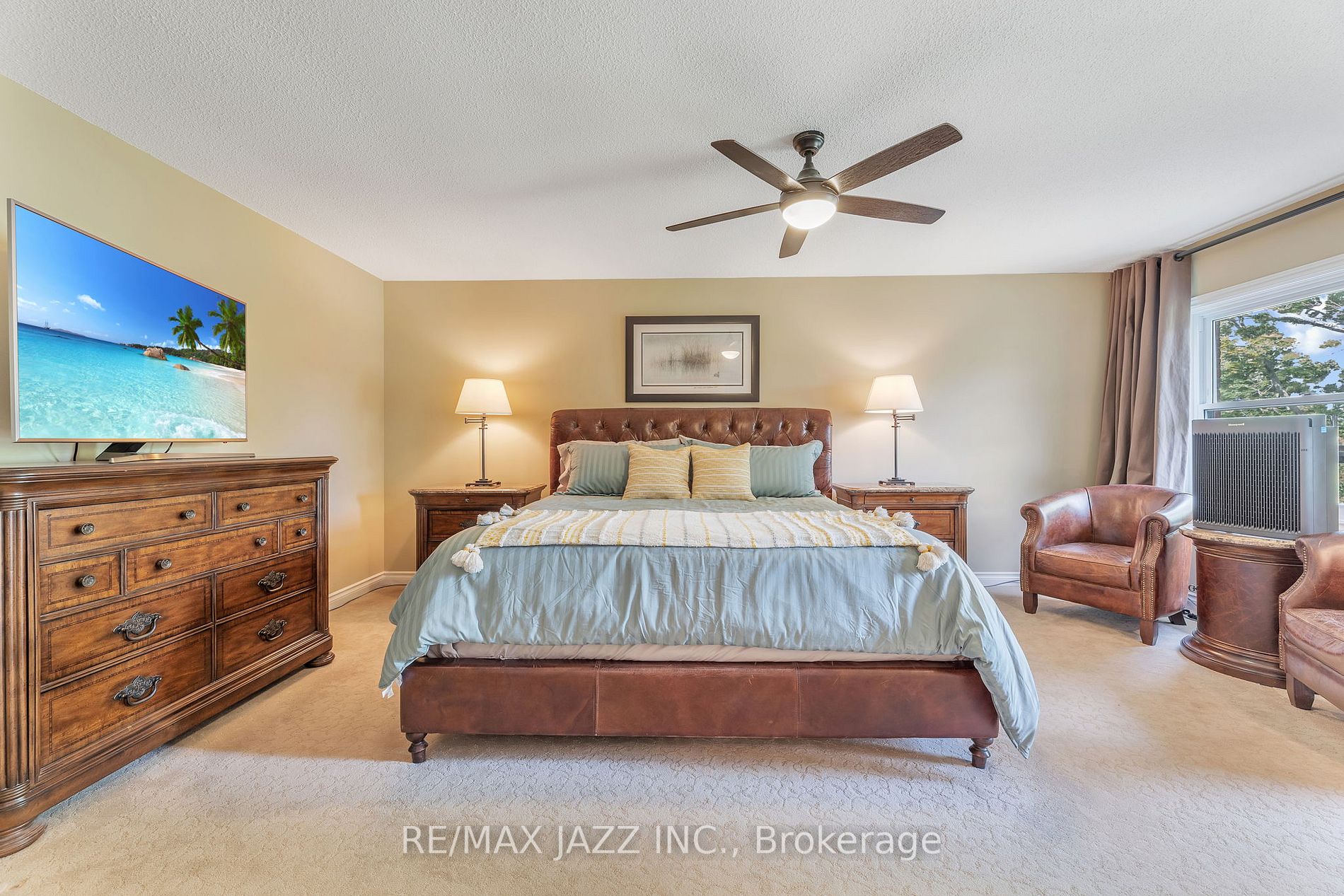 572 Fralicks Beach Rd