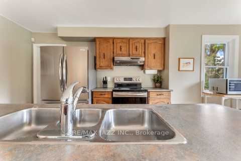 572 Fralicks Beach Rd