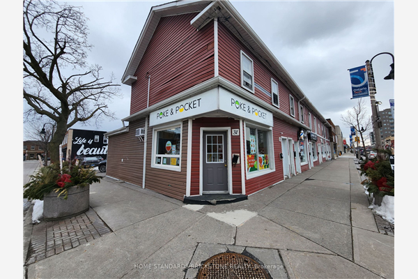 31 Bond St E, Oshawa