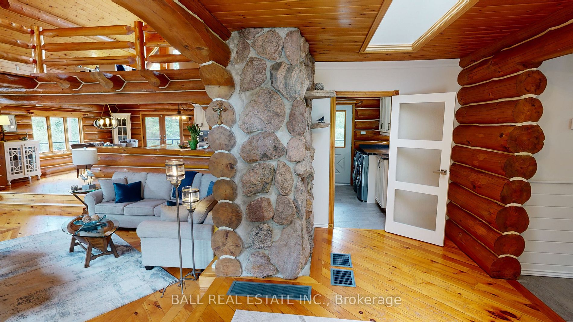 3671 Edgerton Rd