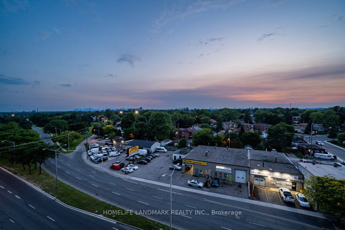 2201 Kingston Rd, #807