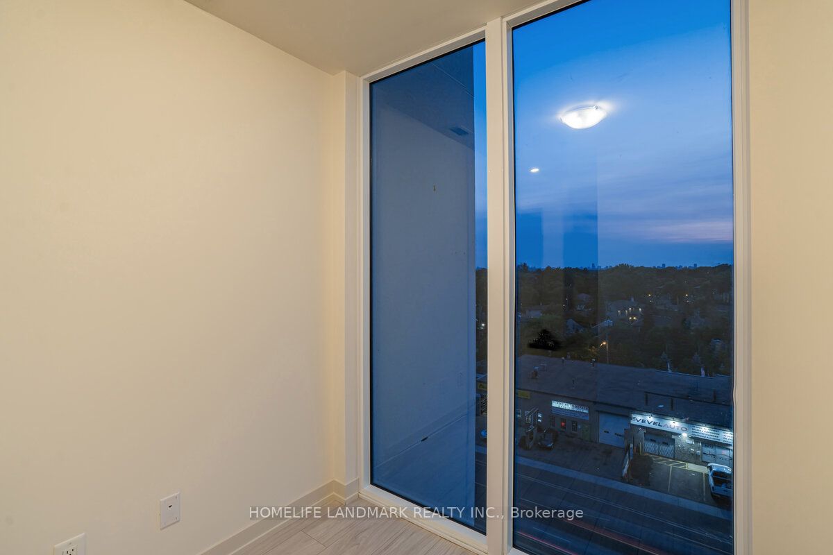 2201 Kingston Rd, #807