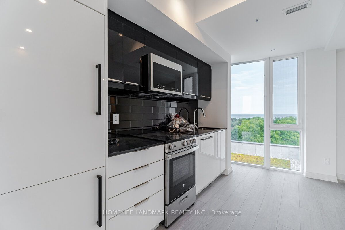 2201 Kingston Rd, #807
