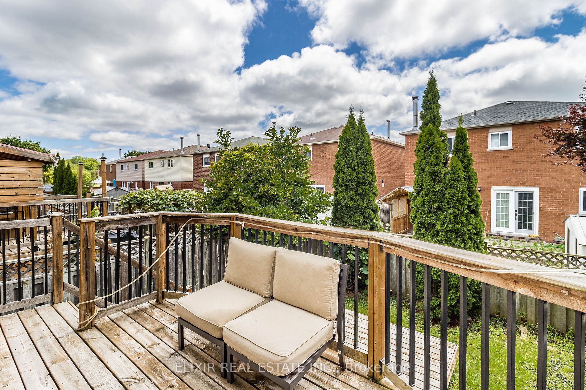 40 Marsdale Crescent