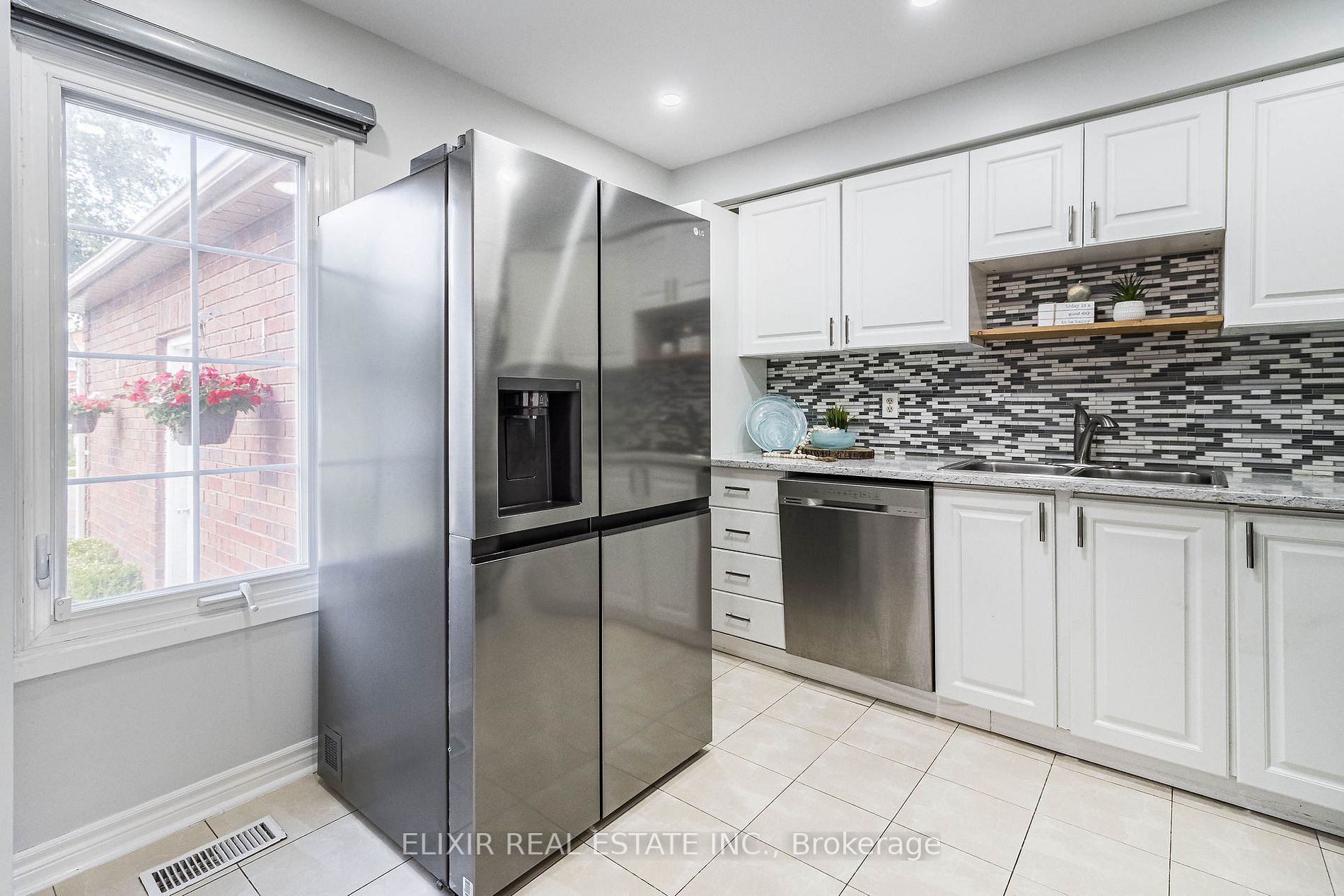 40 Marsdale Crescent