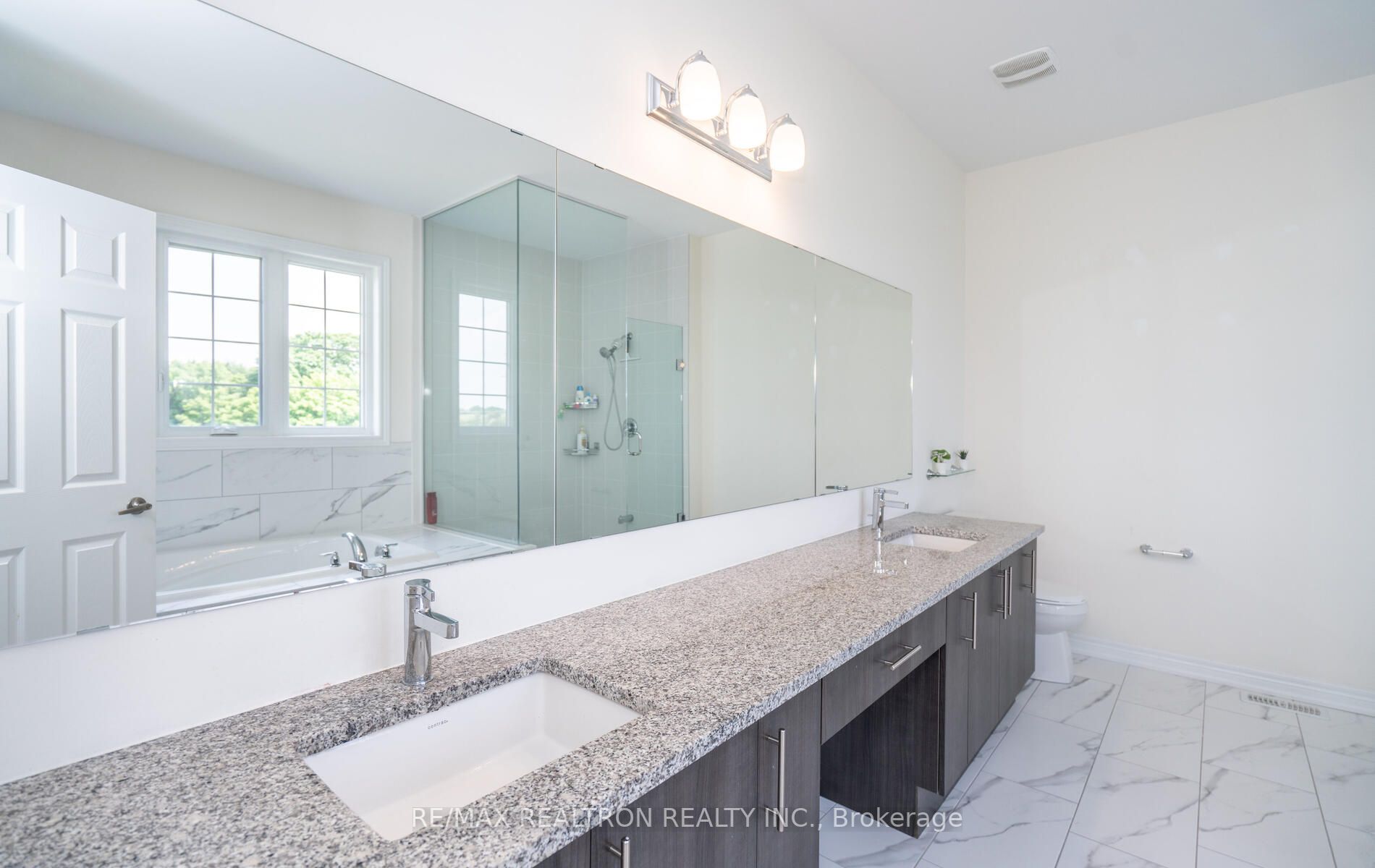 2496 Orchestrate Drive