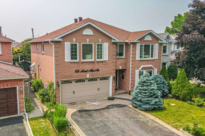 936 Mount Allan Ave