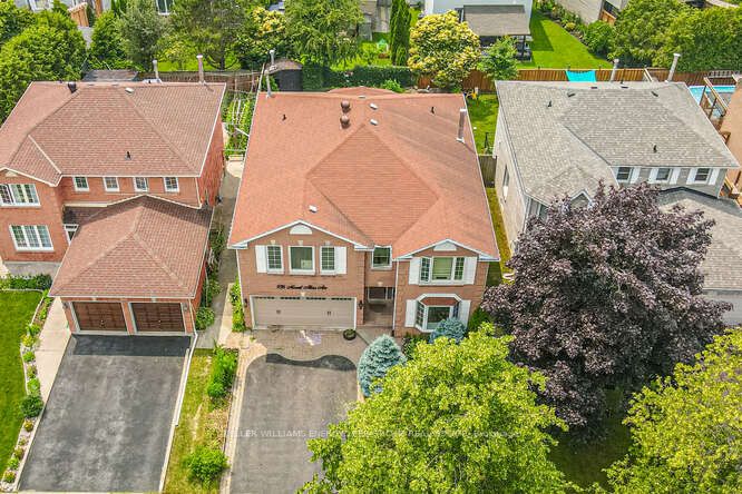 936 Mount Allan Ave