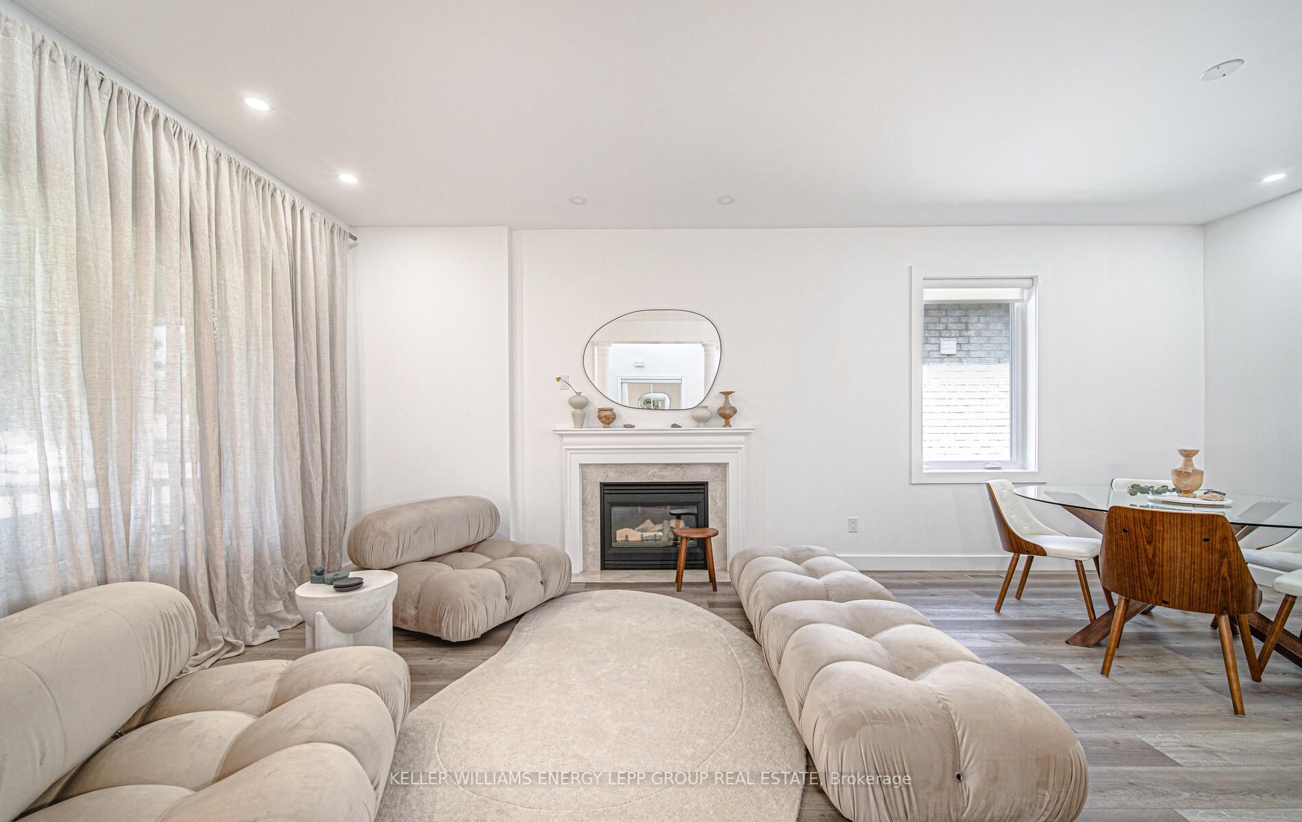 47 Kimberly Dr