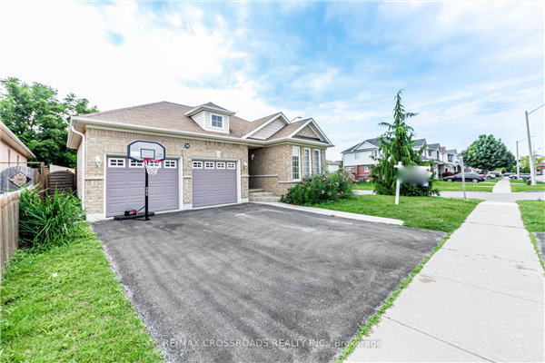 1702 Northfield Ave, Oshawa