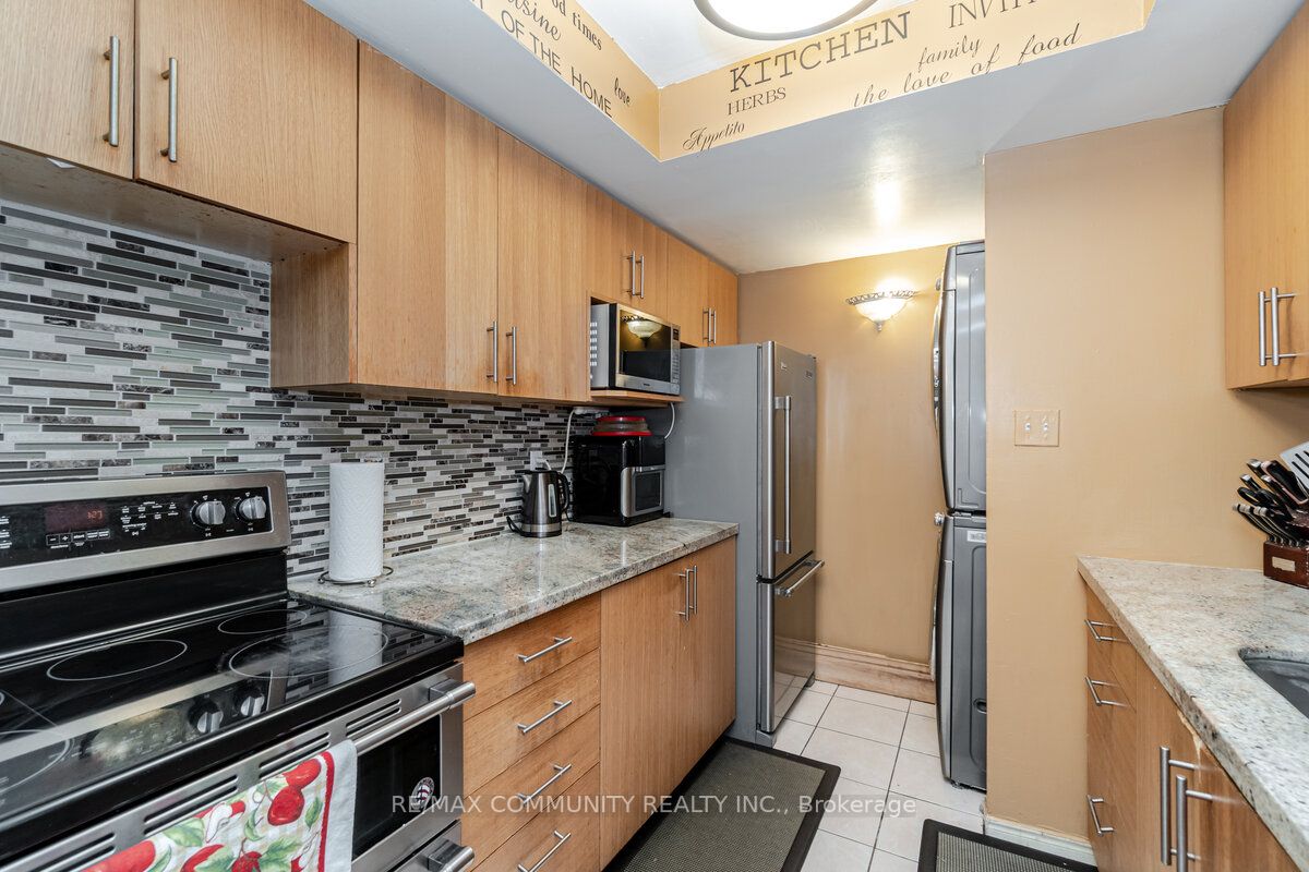 5 Greystone Walk Dr, #103