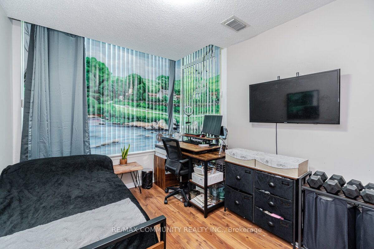 5 Greystone Walk Dr, #103