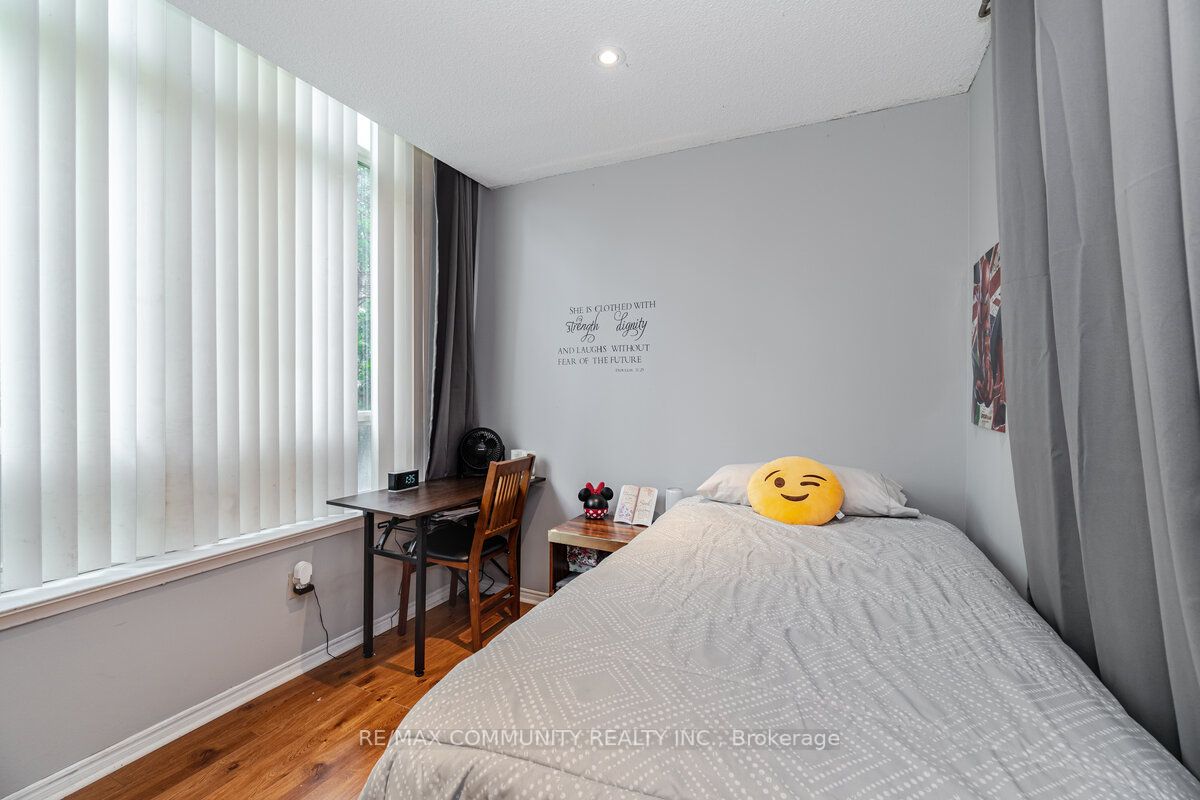 5 Greystone Walk Dr, #103