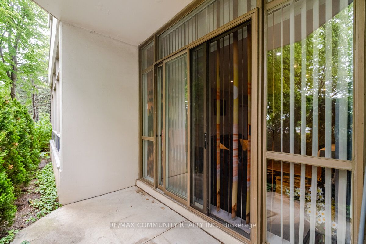 5 Greystone Walk Dr, #103
