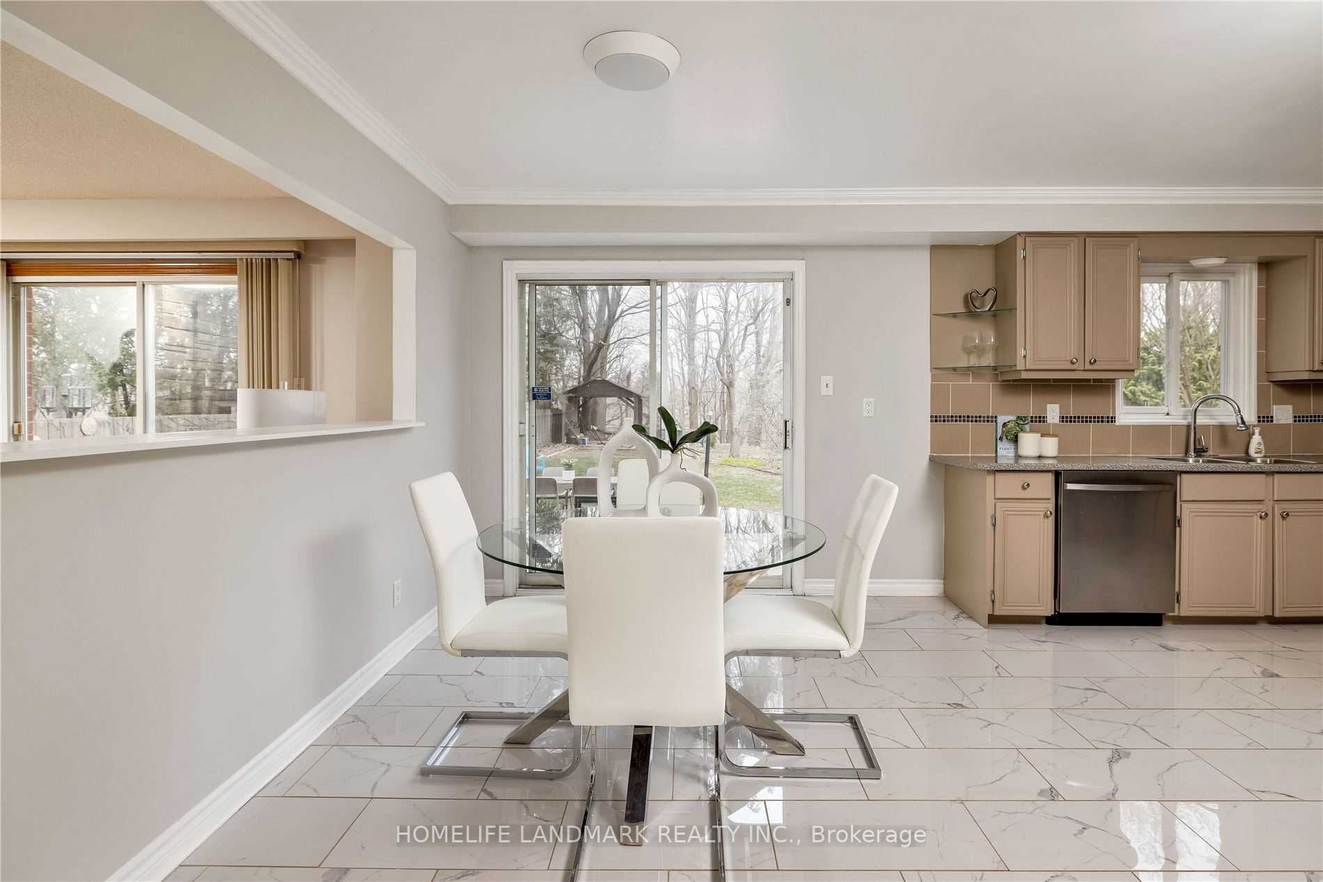 327A Beechgrove Dr