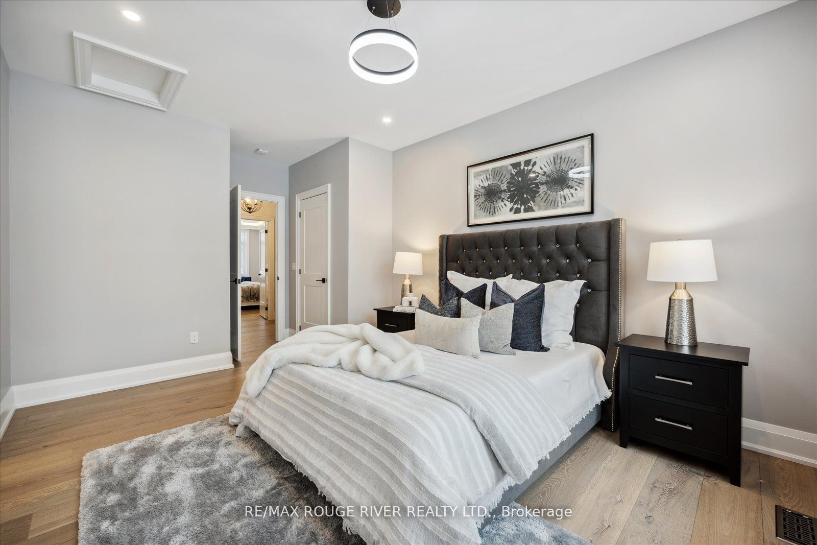 46 Charles Tilley Cres