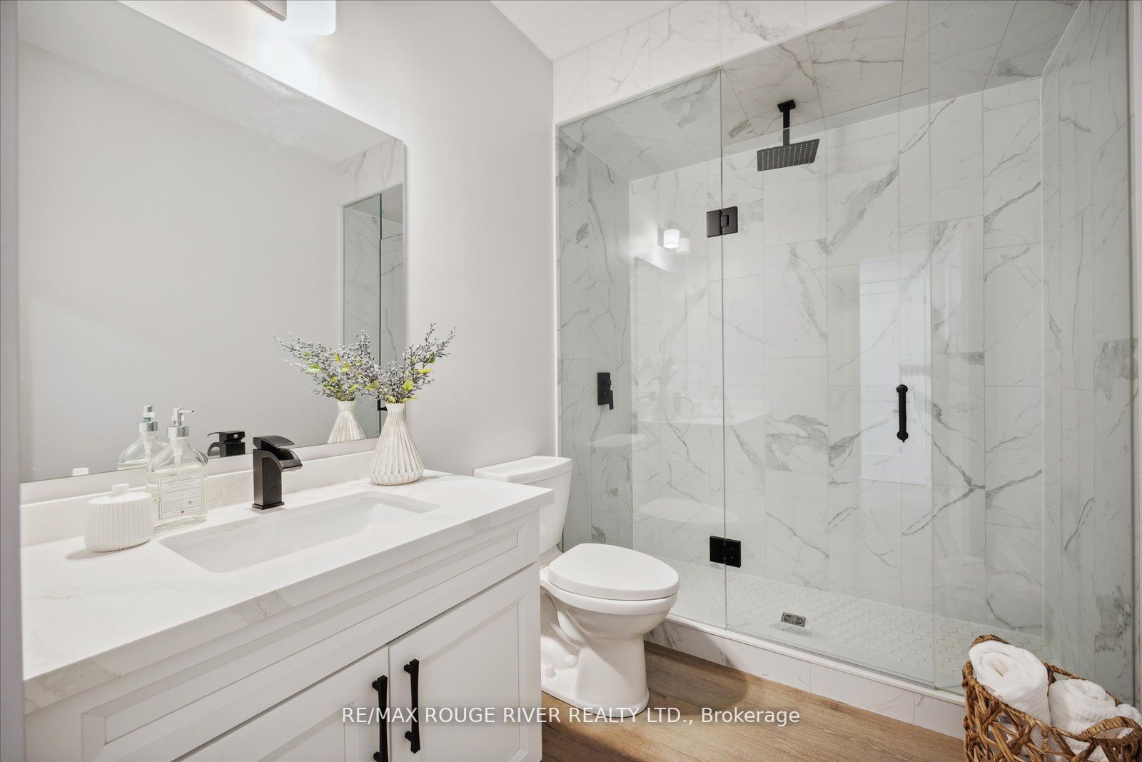 46 Charles Tilley Cres