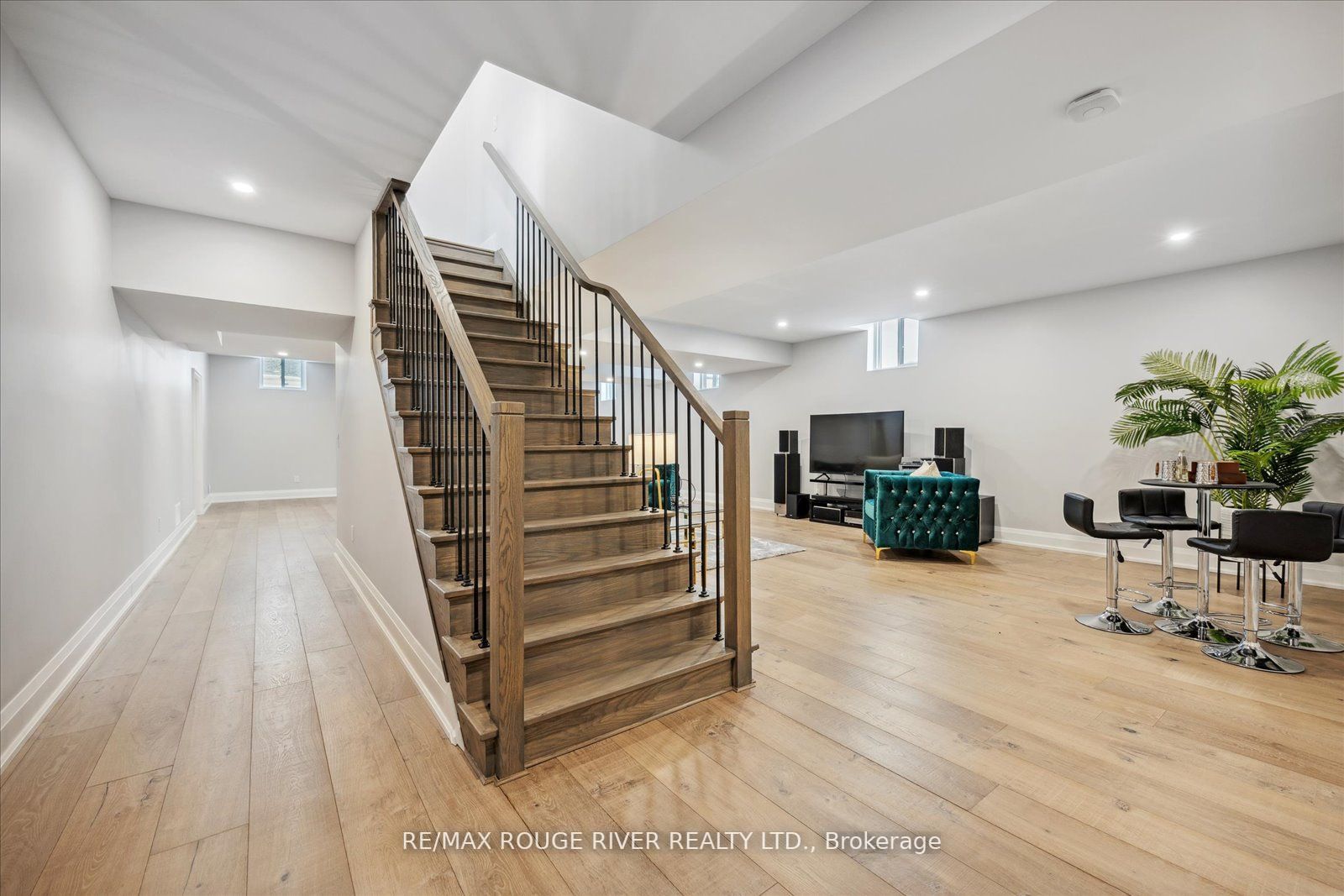 46 Charles Tilley Cres