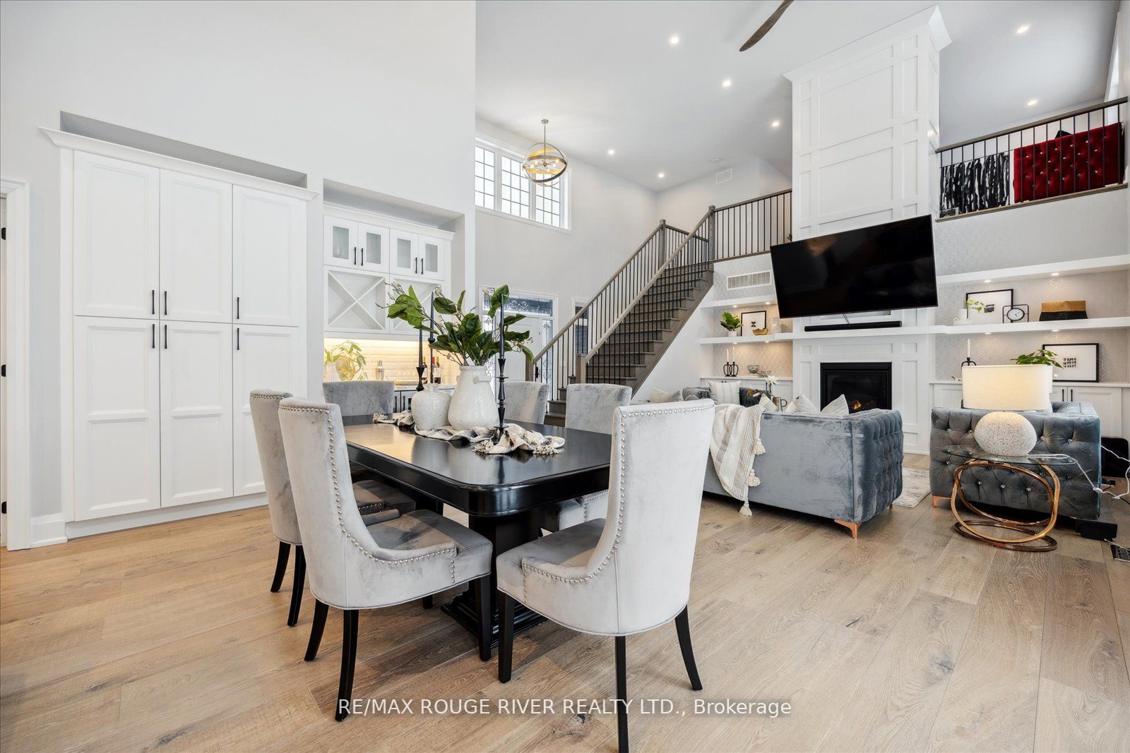 46 Charles Tilley Cres