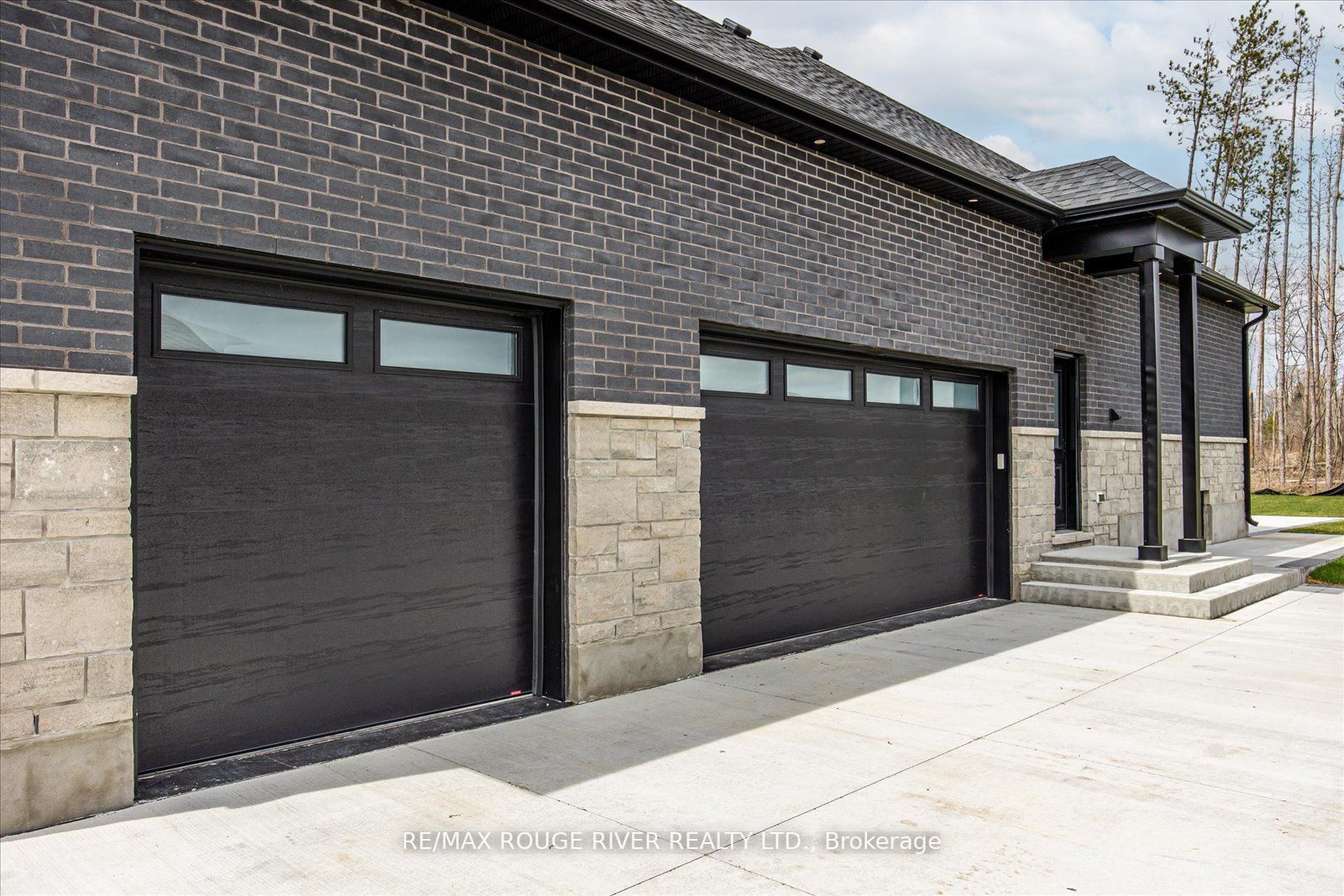 46 Charles Tilley Cres