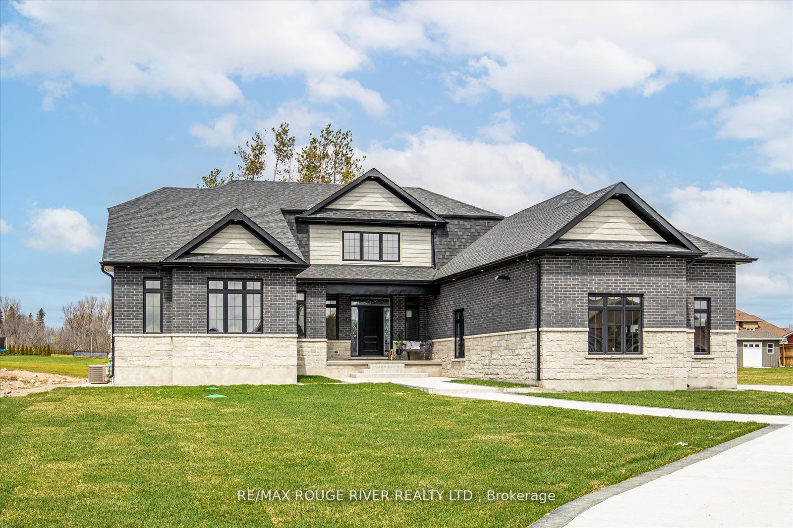 46 Charles Tilley Cres