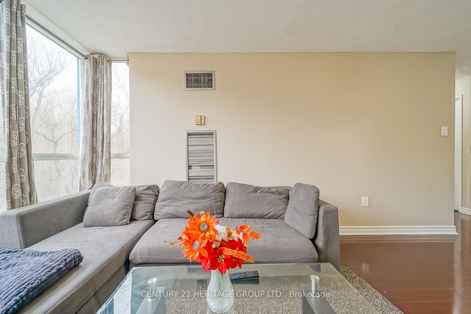 3050 Ellesmere Rd, #311