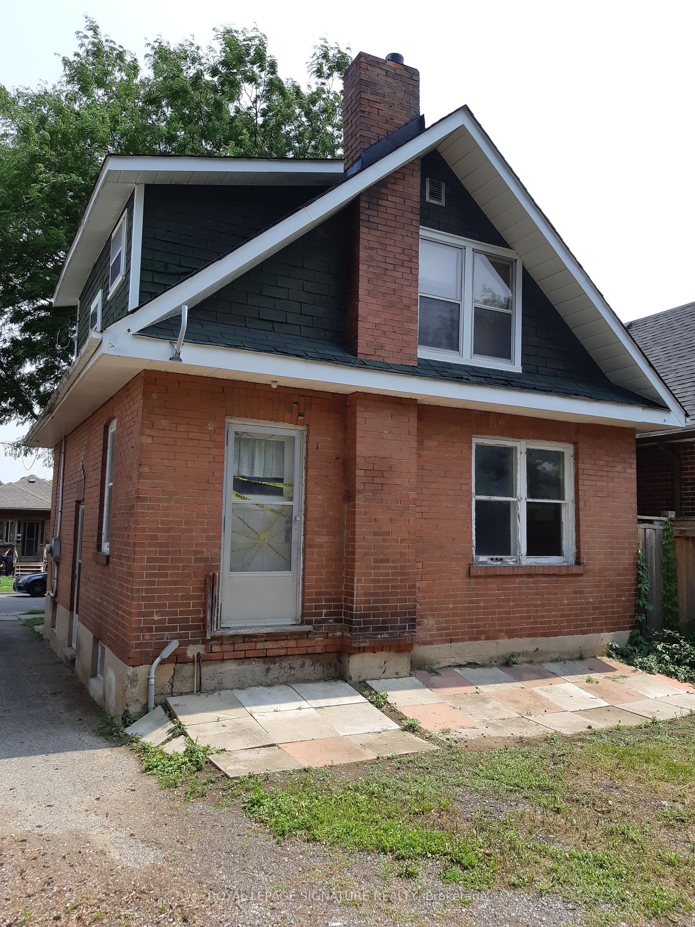 114 Warren Avenue