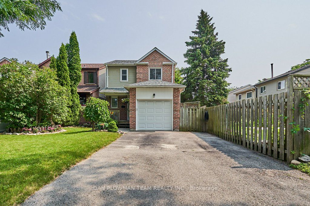19 Greenfield Crescent