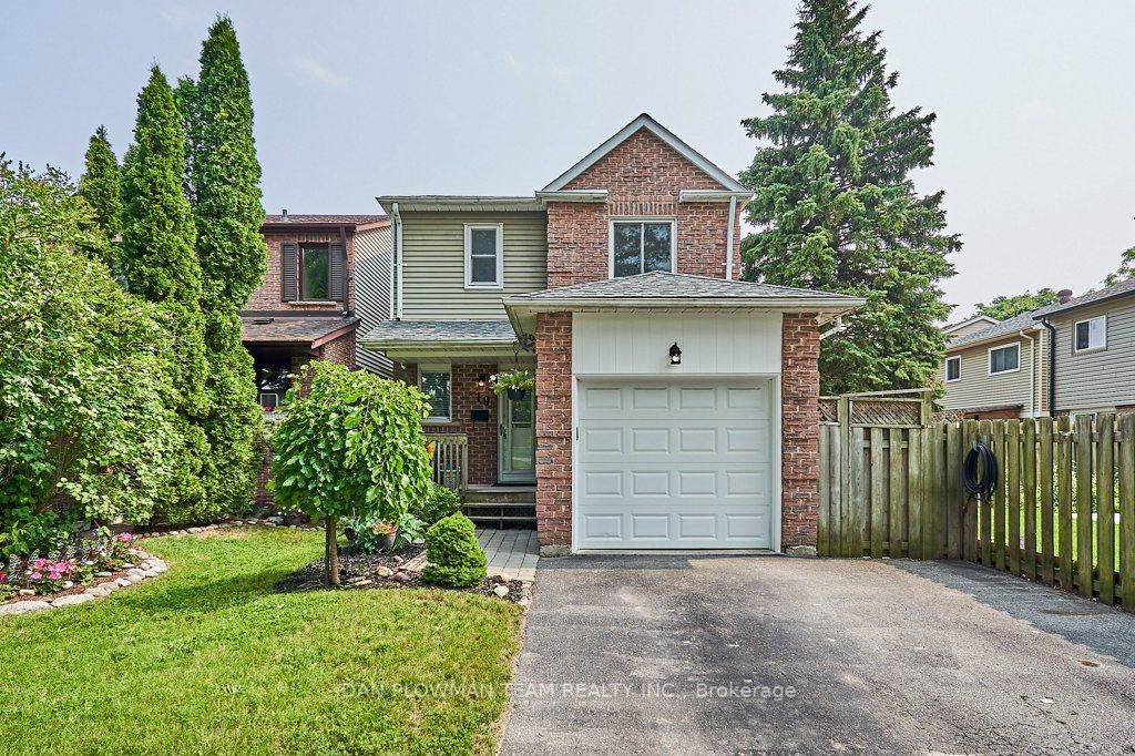 19 Greenfield Crescent