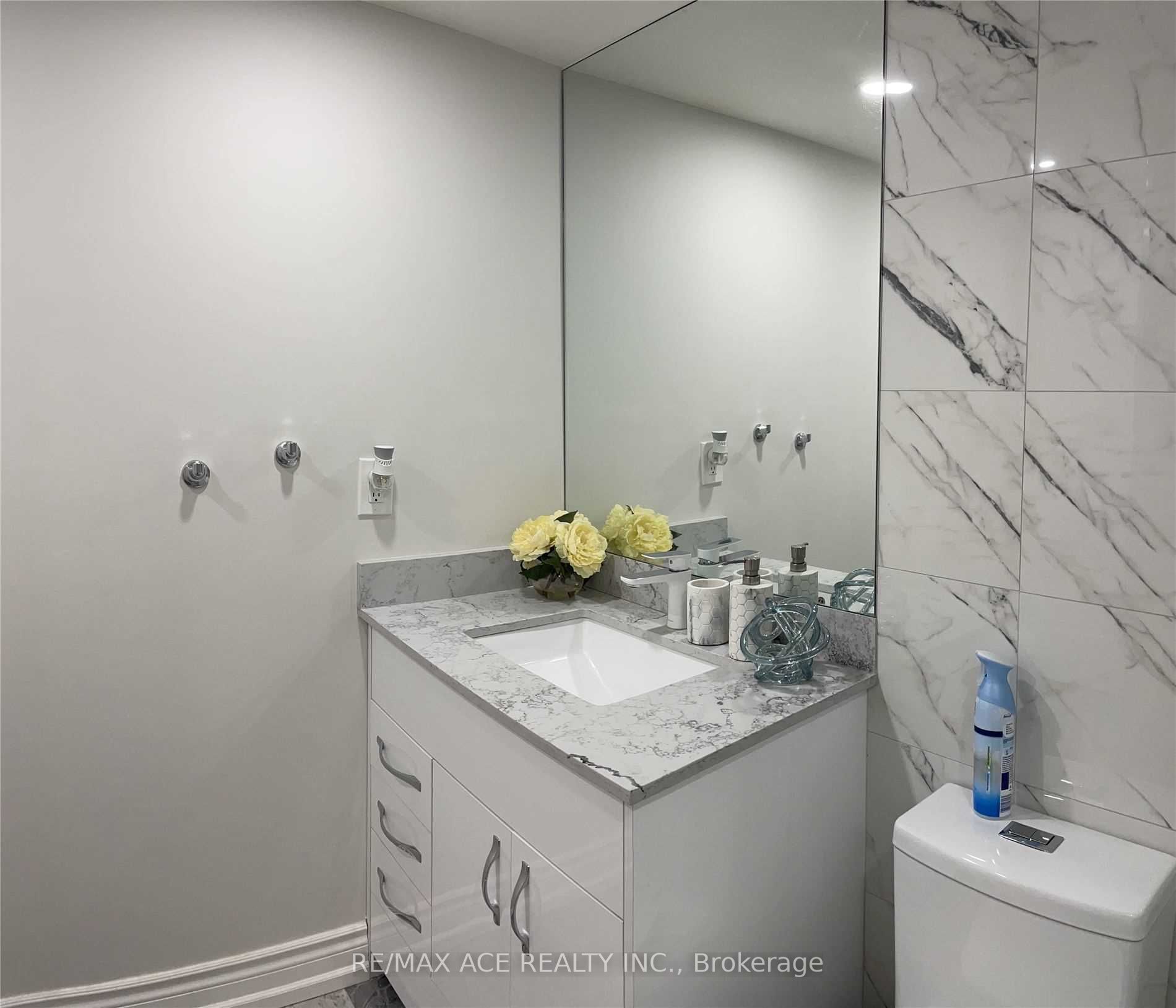 25 Silver Springs Blvd, #1211