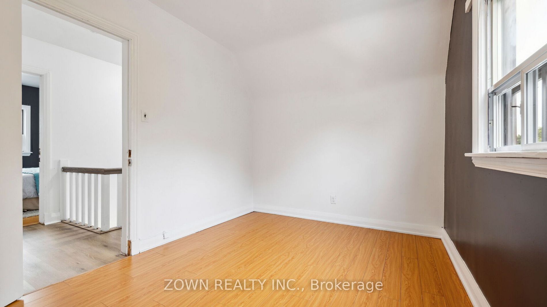 5 Elba Ave