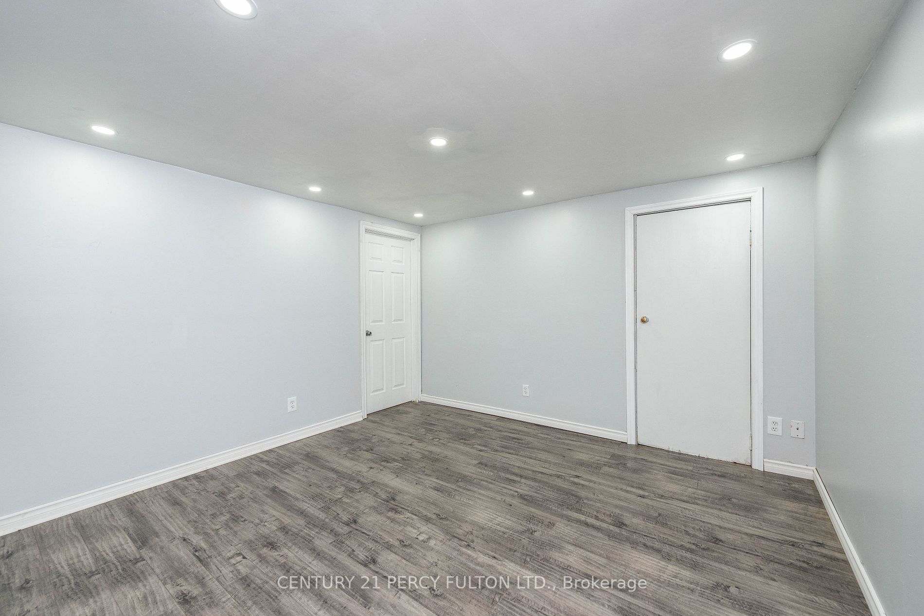 49 Lawrence Cres, #Bsmt