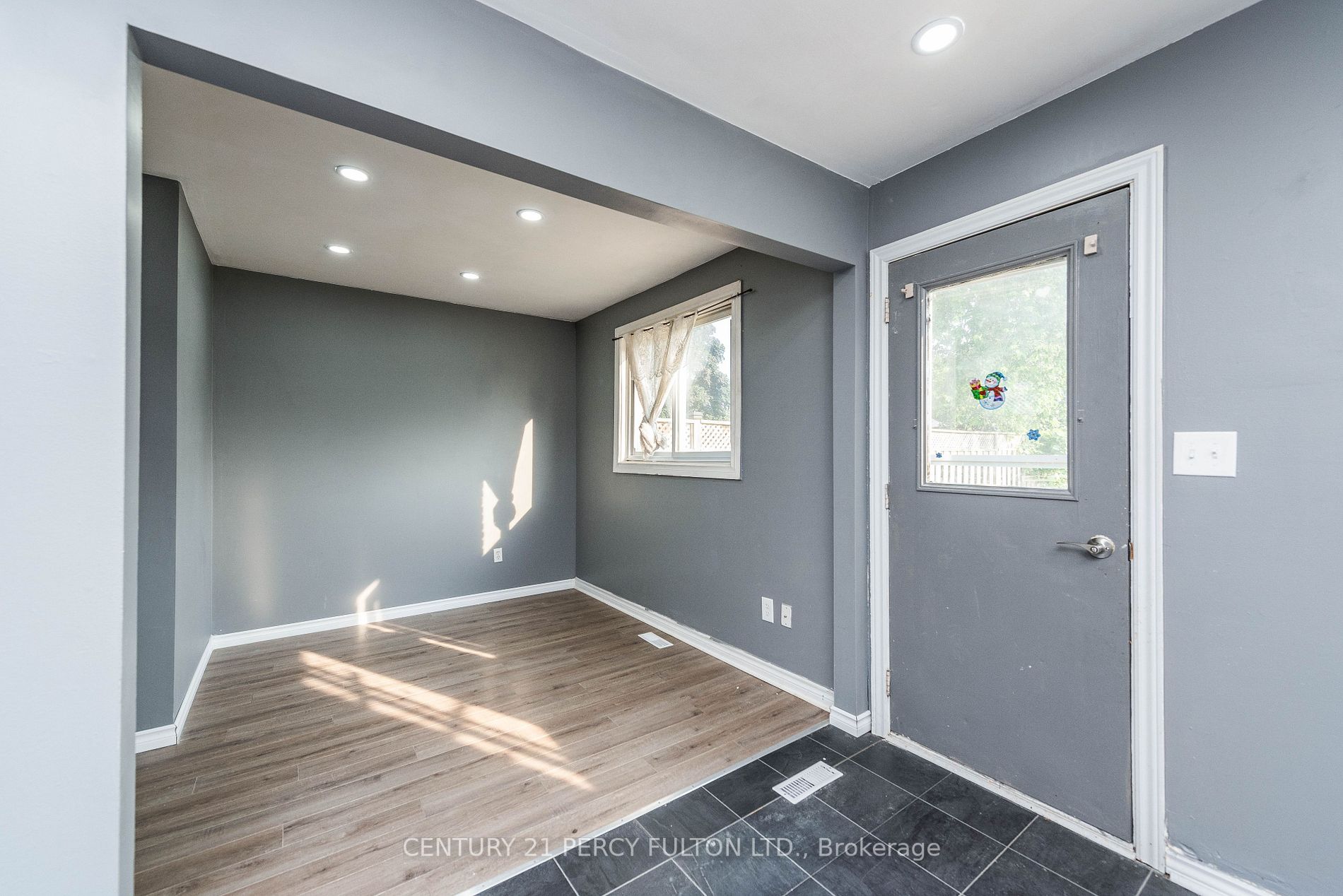 49 Lawrence Cres, #Bsmt